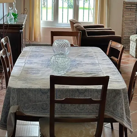 Family With Pool In Conil Hébergement de vacances Cadix