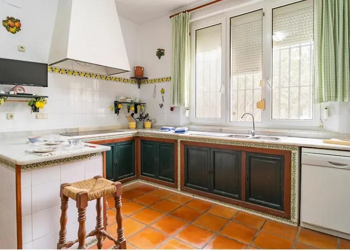 Family With Pool In Conil