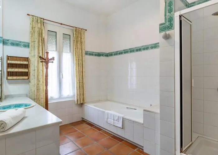 Family With Pool In Conil بيت للعطل كاديز