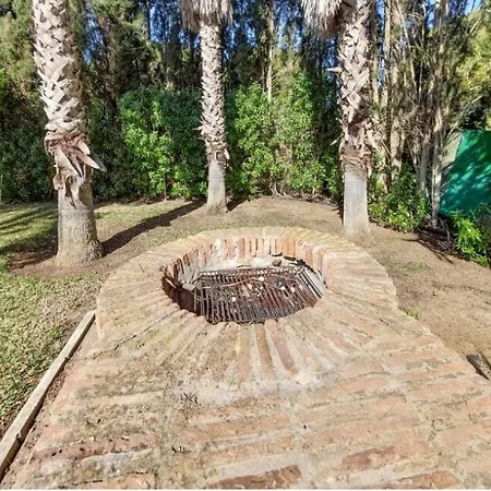 Family With Pool In Conil 別荘